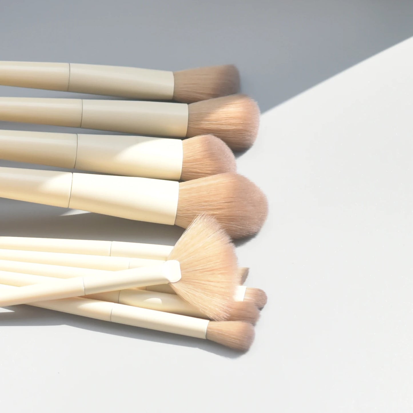 Soft Fluffy Make Up Brush