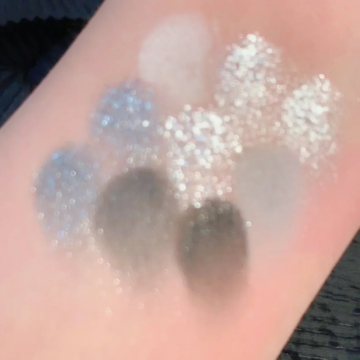 9 Colors Shining Glitter Eyeshadow Palette